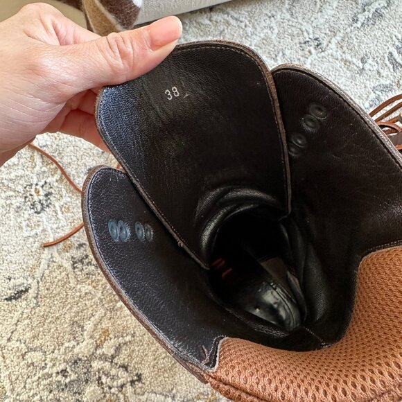 (SOLD) Miu Miu FW 1999 brown and orange patent leather heels high boots - Picture 8 of 9